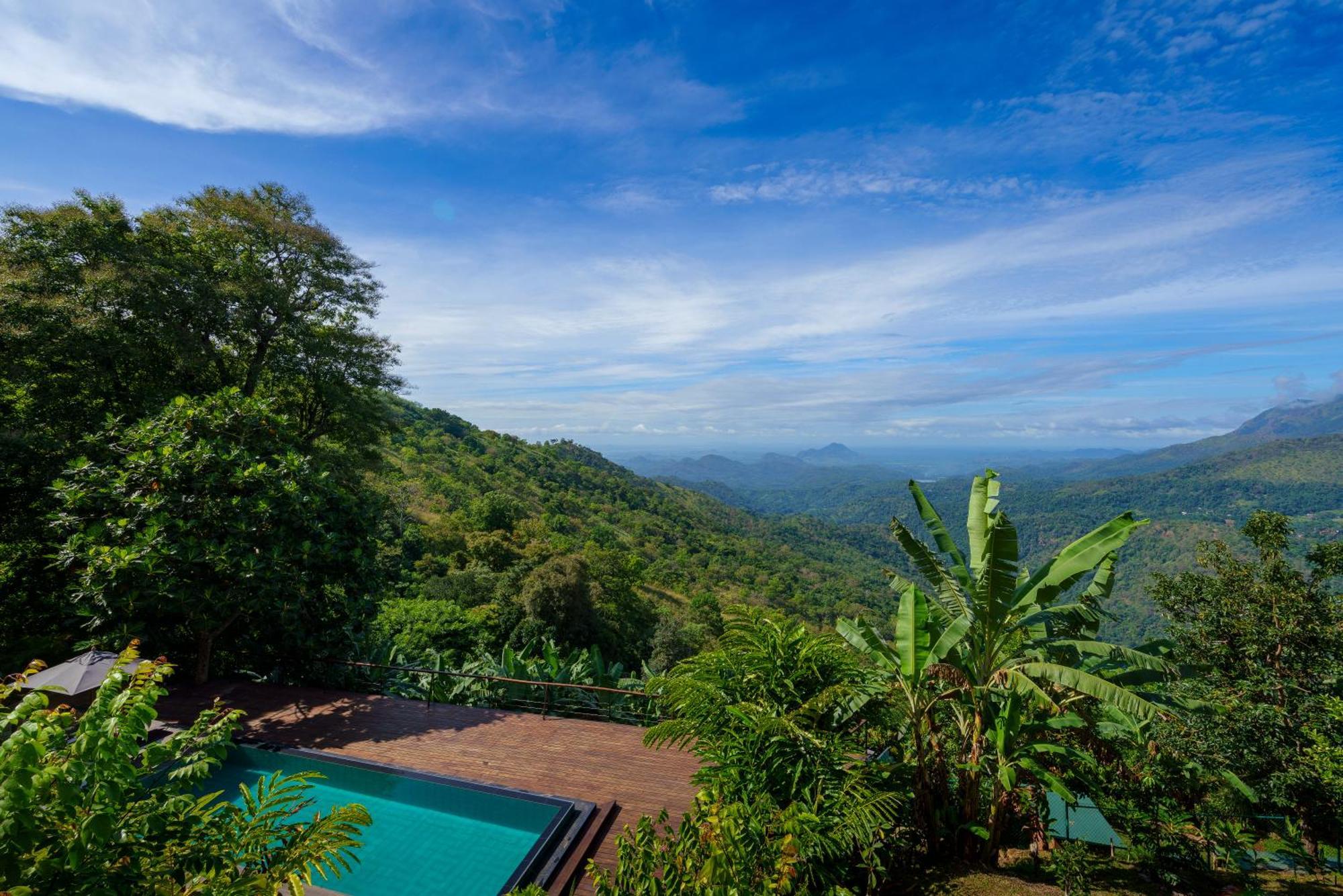 Majentra Ella Hotel ภายนอก รูปภาพ