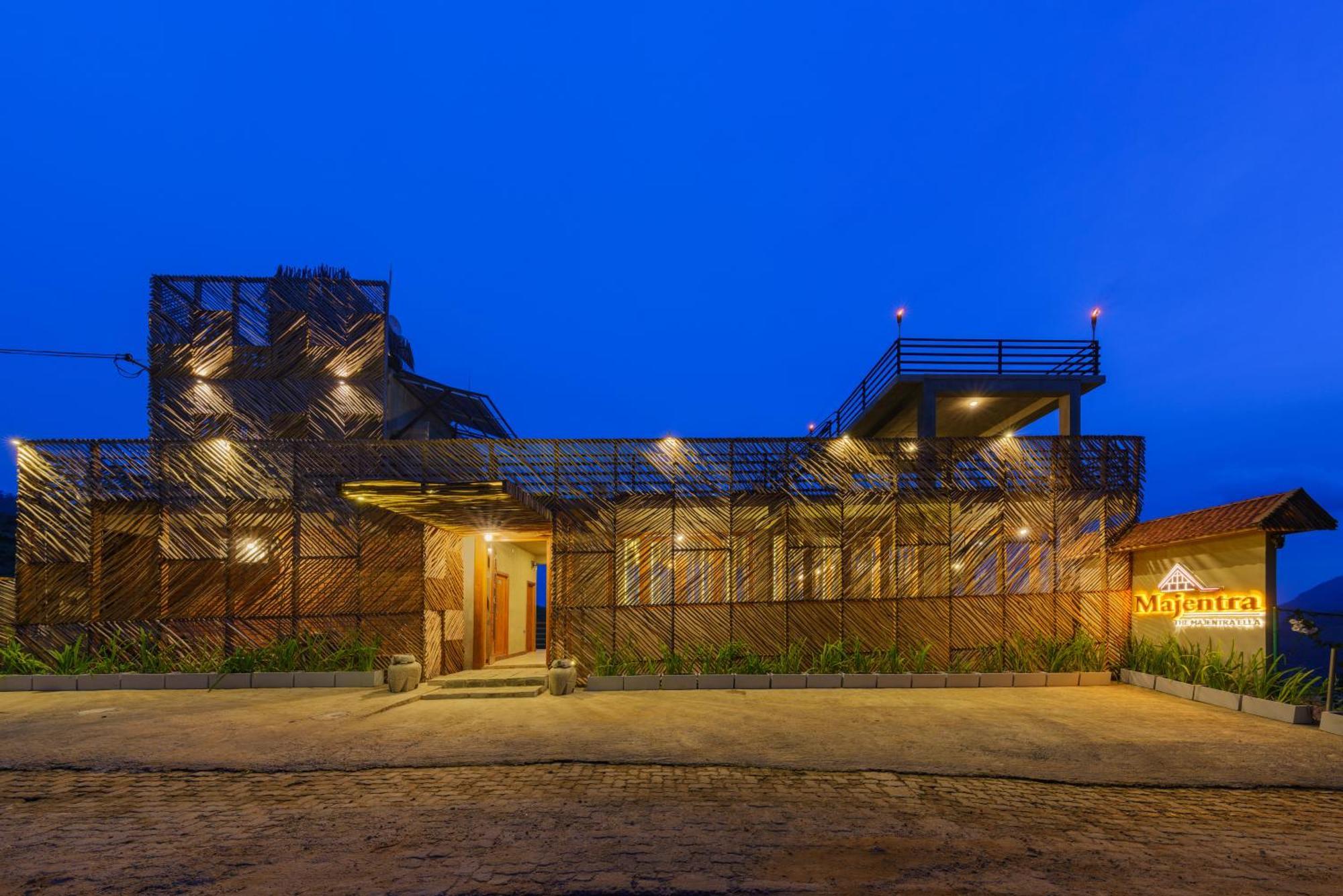Majentra Ella Hotel ภายนอก รูปภาพ