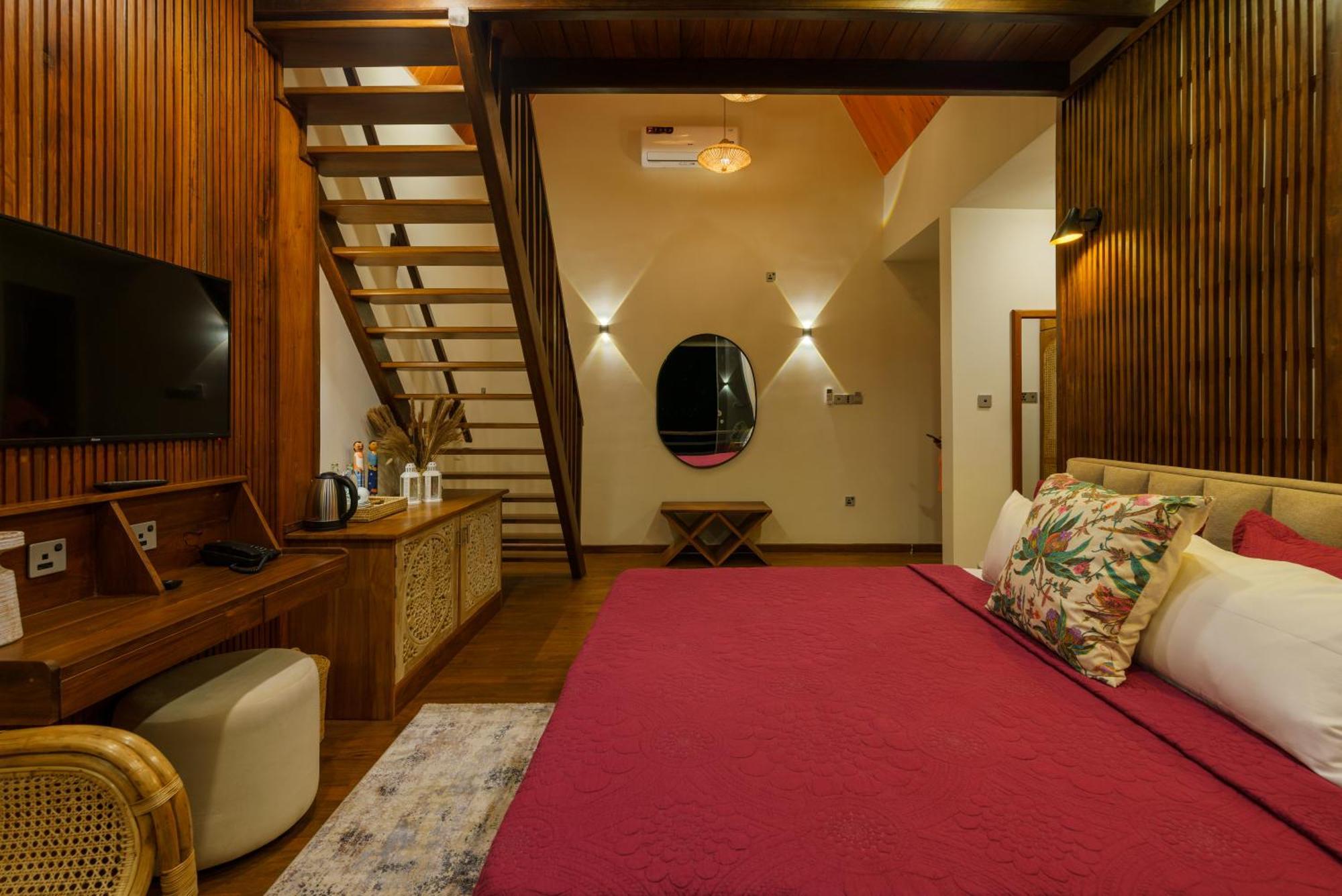 Majentra Ella Hotel ภายนอก รูปภาพ